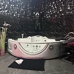 Apartmán Jeux D'amour Jacuzzi / Saint-Die-des-Vosges